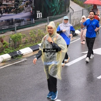 Runner Photo 7951595