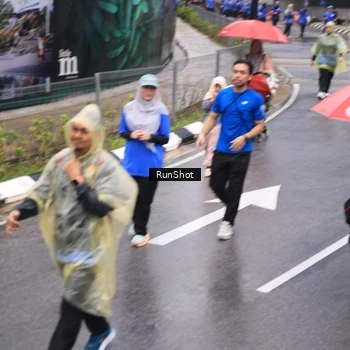 Runner Photo 7951597