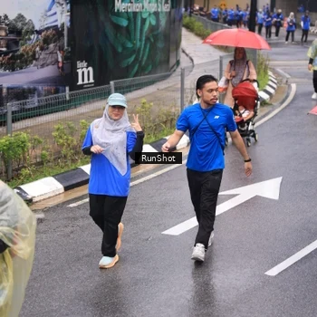 Runner Photo 7951606