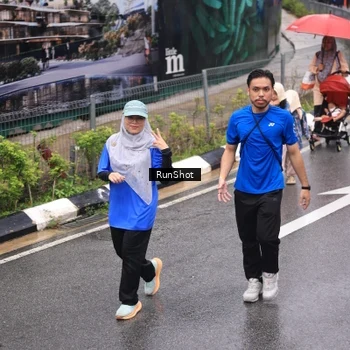 Runner Photo 7951619