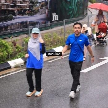 Runner Photo 7951620