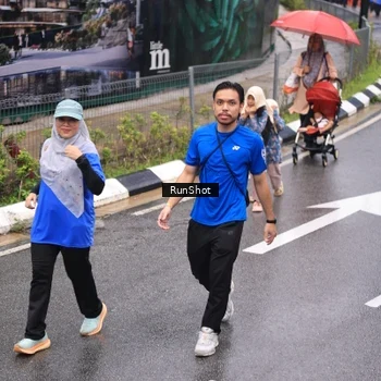 Runner Photo 7951623