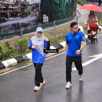 Runner Photo 7951630