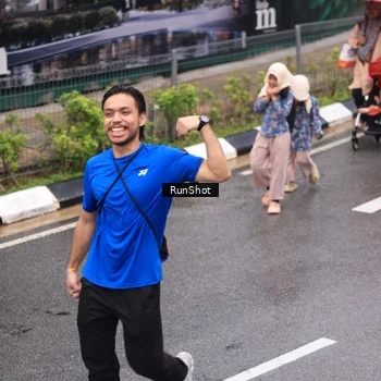 Runner Photo 7951643