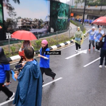 Runner Photo 7951740