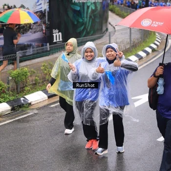 Runner Photo 7951744