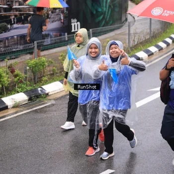 Runner Photo 7951745
