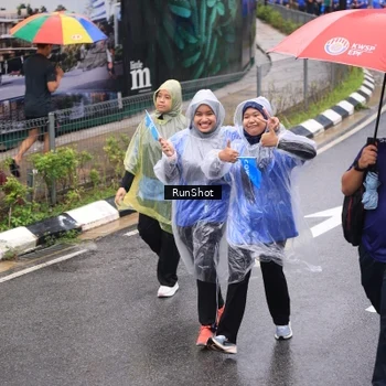 Runner Photo 7951746
