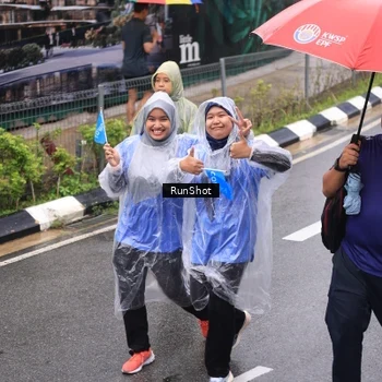 Runner Photo 7951751