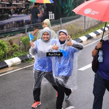 Runner Photo 7951752