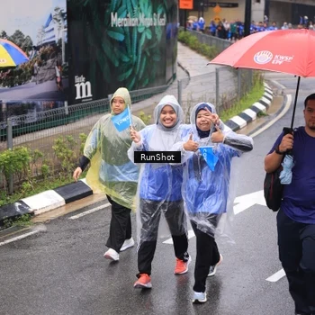 Runner Photo 7951769