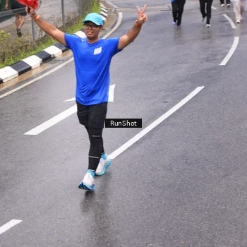 Runner Photo 7951791