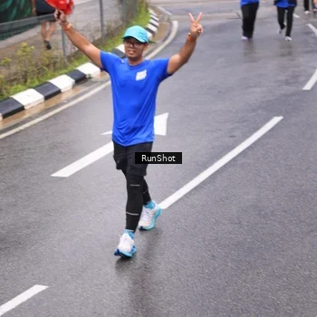 Runner Photo 7951792