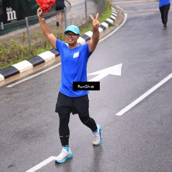 Runner Photo 7951797