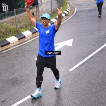Runner Photo 7951798
