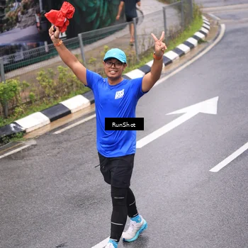 Runner Photo 7951803