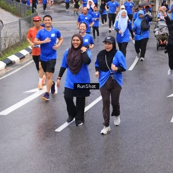 Runner Photo 7951810