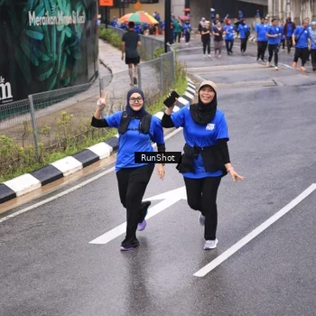 Runner Photo 7951828