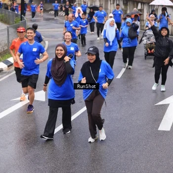Runner Photo 7951832