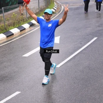 Runner Photo 7951836
