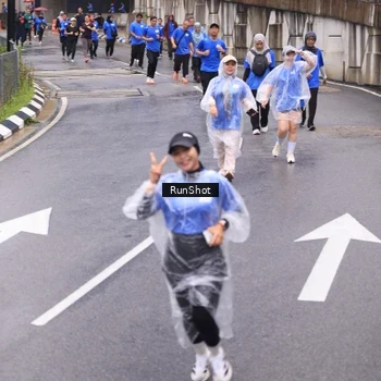 Runner Photo 7951840