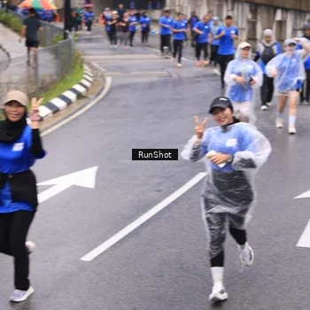 Runner Photo 7951843