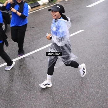 Runner Photo 7951858