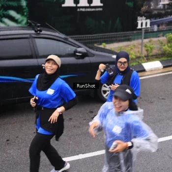 Runner Photo 7951863