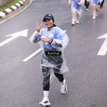 Runner Photo 7951865