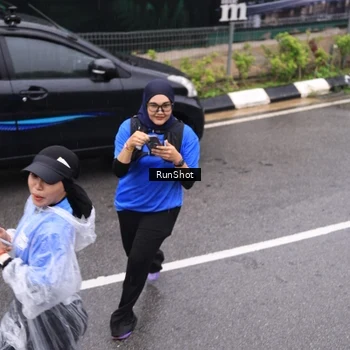 Runner Photo 7951868