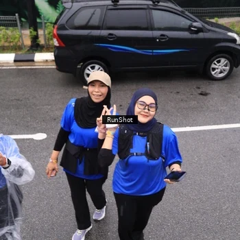 Runner Photo 7951913