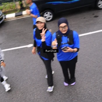 Runner Photo 7951950