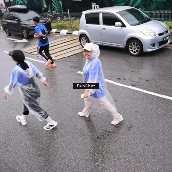 Runner Photo 7952041