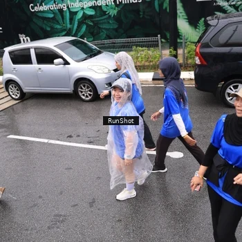 Runner Photo 7952058