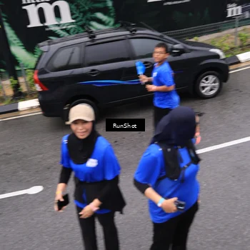 Runner Photo 7952063