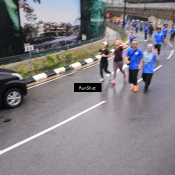 Runner Photo 7952071