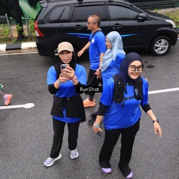Runner Photo 7952133