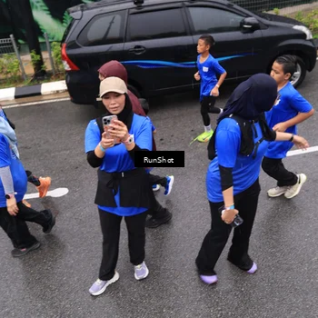 Runner Photo 7952152