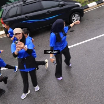 Runner Photo 7952161