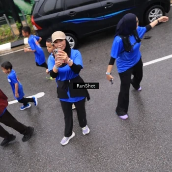 Runner Photo 7952163