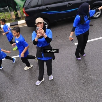Runner Photo 7952167