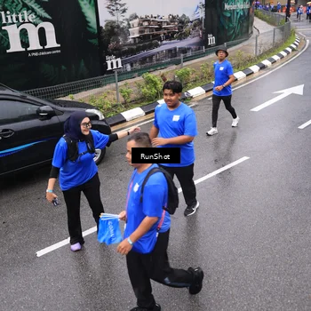 Runner Photo 7952187