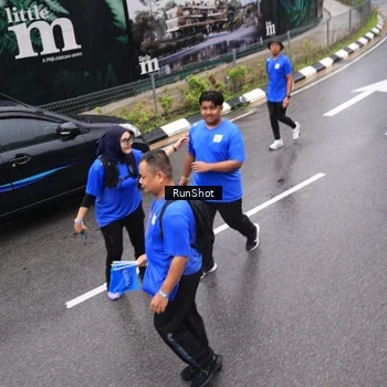 Runner Photo 7952216