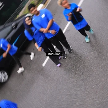 Runner Photo 7952220
