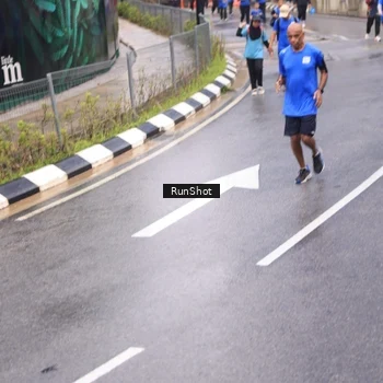 Runner Photo 7952233