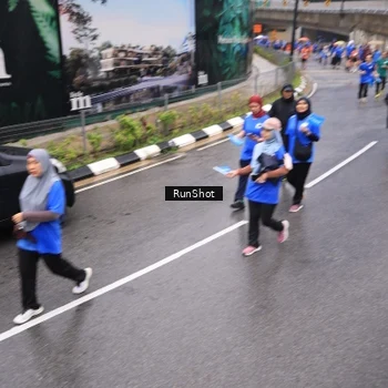 Runner Photo 7952246