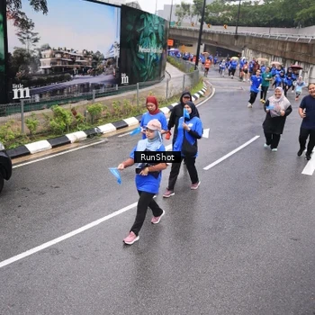 Runner Photo 7952252