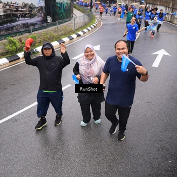 Runner Photo 7952279