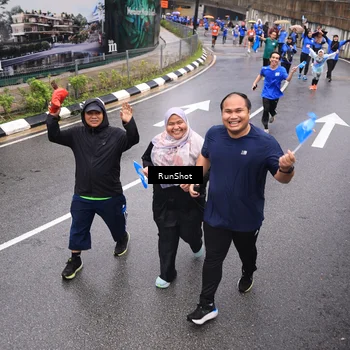 Runner Photo 7952280