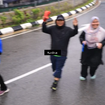 Runner Photo 7952282